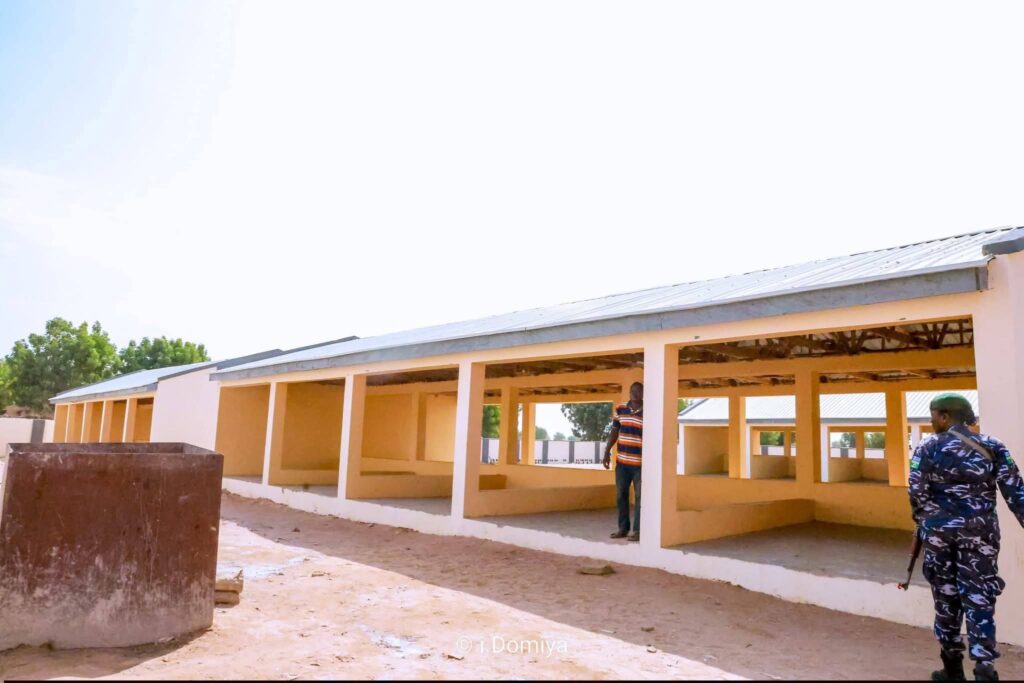 Shelleng MODERN SHOPPING PLAZA – Adamawa State Planning Commisssion
